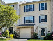 224 Creekside Dr, Pottstown image