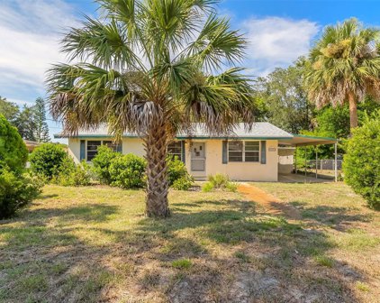 209 Pine Avenue, Edgewater
