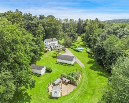 286 Hardscrabble Road, North Salem