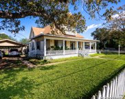 519 E San Marcos St, Pearsall image