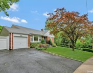 24 Hill Drive, Oyster Bay image