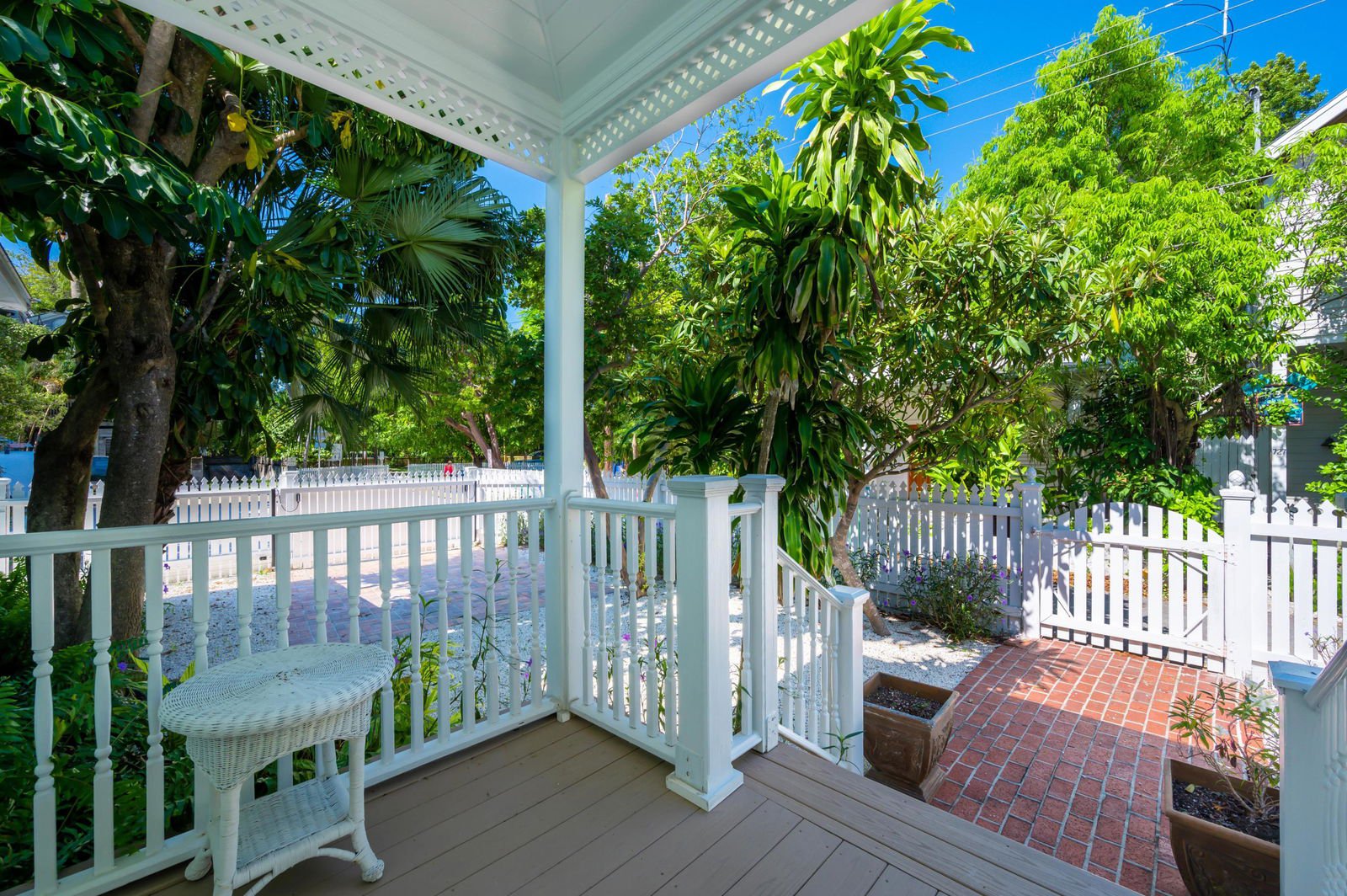 726 Poor House Lane, Key West, 33040