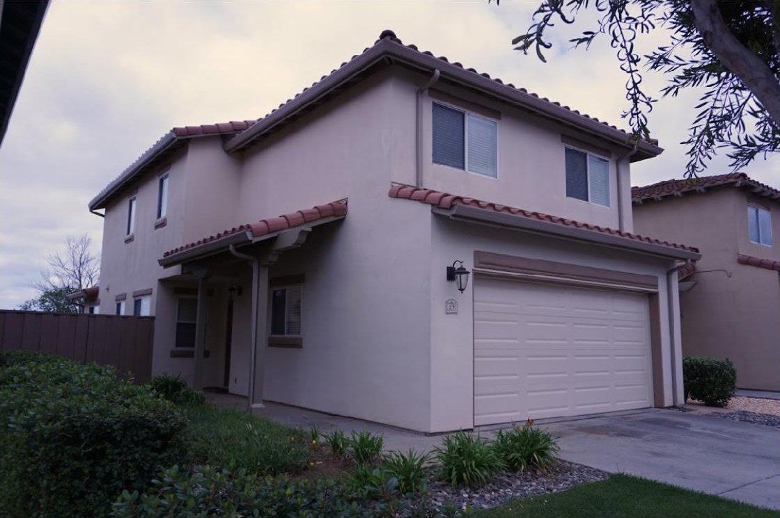 Salinas Real Estate Salinas Home for Sale with 3 bedrooms and 3 baths