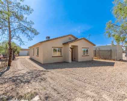 5551 N Camino De La Tierra, Tucson