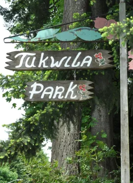 tukwila park sign