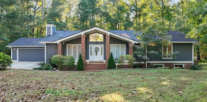 106 Lochwood East, Cary