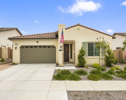 545 Eureka Drive, Santa Paula