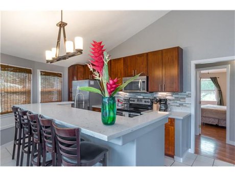 Beautiful Remodeled Kitchen 