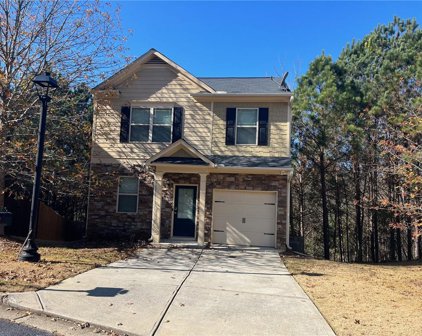 342 Pin Oak Avenue, Woodstock