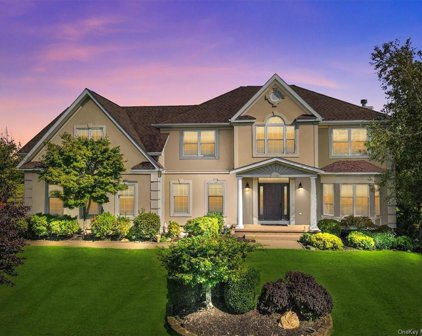 9 Camelback Road, Chester