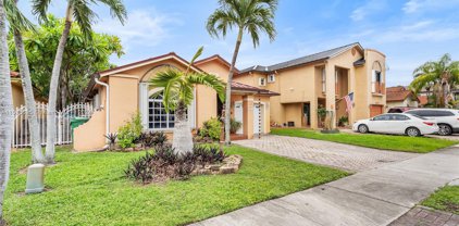 8313 Nw 194th Ter, Hialeah