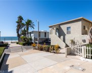 113 25th Street, Manhattan Beach image