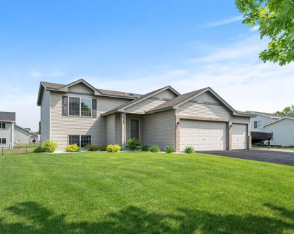 3285 235th Avenue NW, Saint Francis