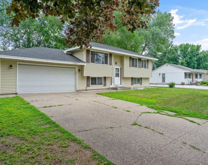 238 Moonlite Drive, Circle Pines