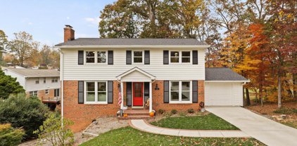 6702 Emporia Ct, Springfield