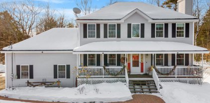 64 Lockes Corner Road, Alton