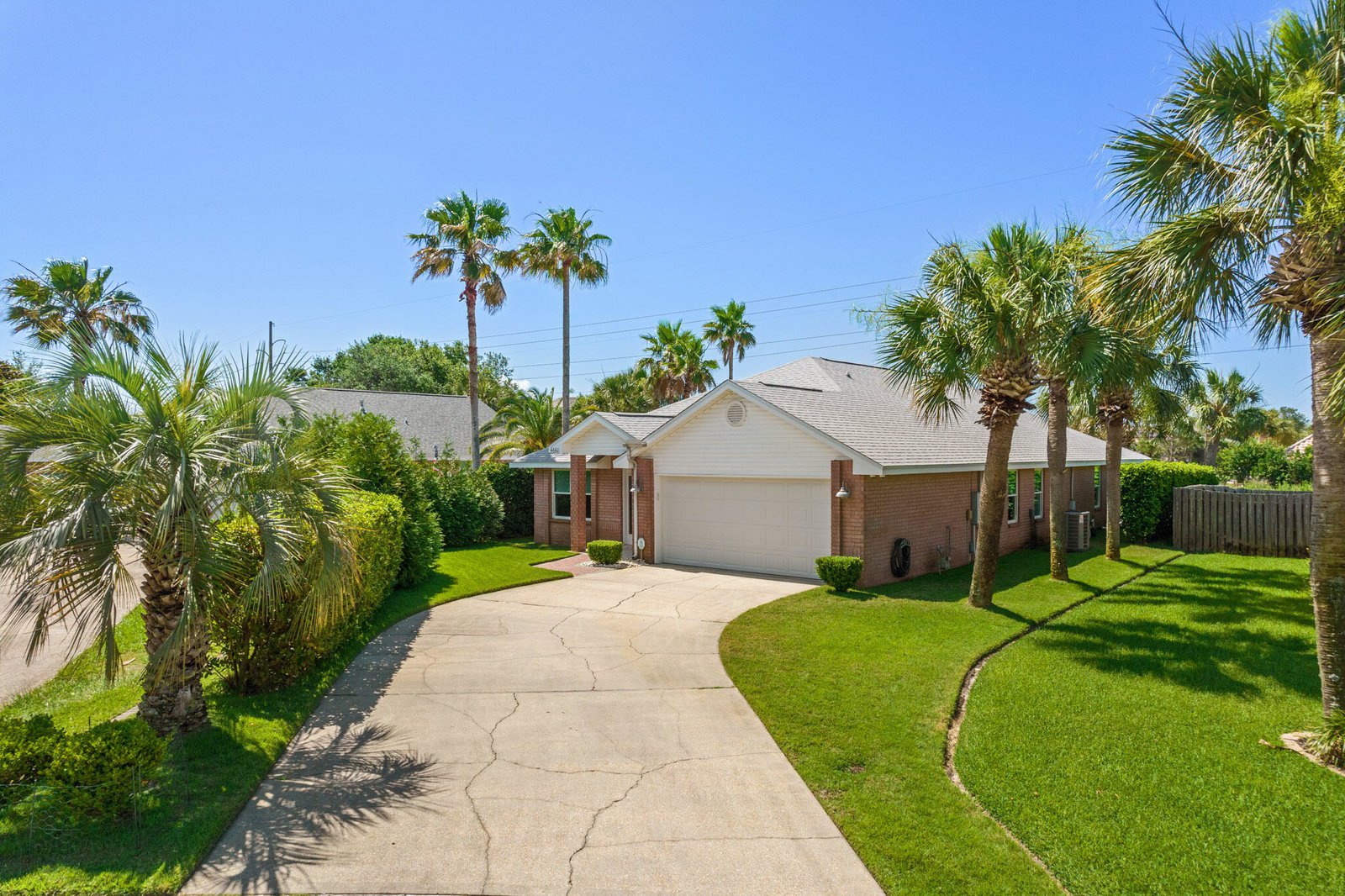4660 Sunsail Circle, Destin FL 32541, Property Listing 900791,