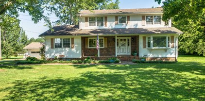 2235 Fairfield Pike, Shelbyville