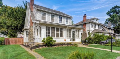 16 Montrose Ave, Upper Darby