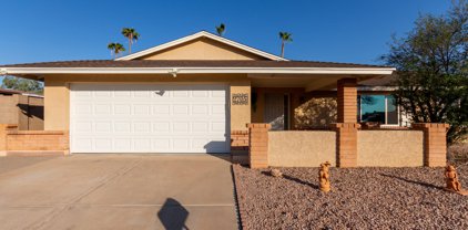 2705 W Summit Place, Chandler