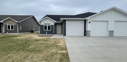 131 Kay'S Court Se, Watford City