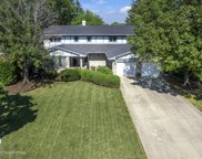 432 Stonegate Court, Willowbrook image