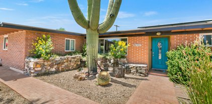 7657 E Morelos, Tucson