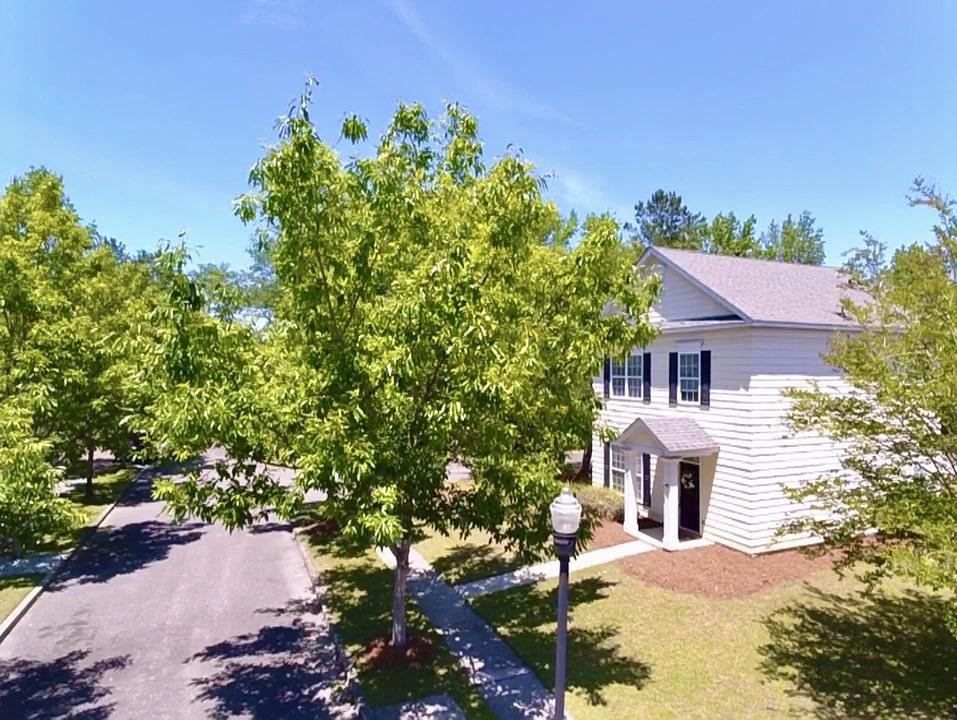 MLS 20012887 White Gables 201 Pimpernel Street, SummervilleSC Real Estate
