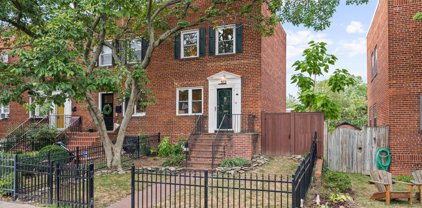 512 E Luray Ave, Alexandria