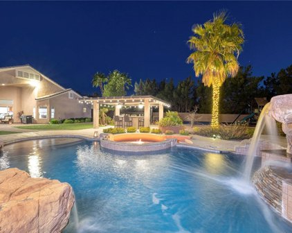 382 Chaplin Cove Avenue, Las Vegas