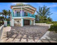 3306 4th Avenue, Holmes Beach image