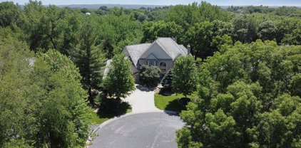 10307 Bucks Way, Eden Prairie