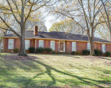 908 Belmorrow  Drive, Charlotte