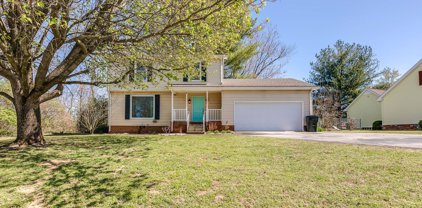 102 Hampton Pl, Gallatin