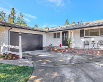 3754 Farm Hill BLVD, Redwood City