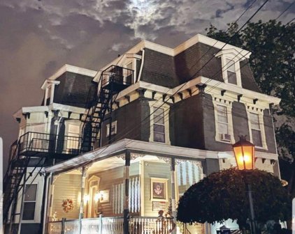 816 11th Ave, Prospect Park