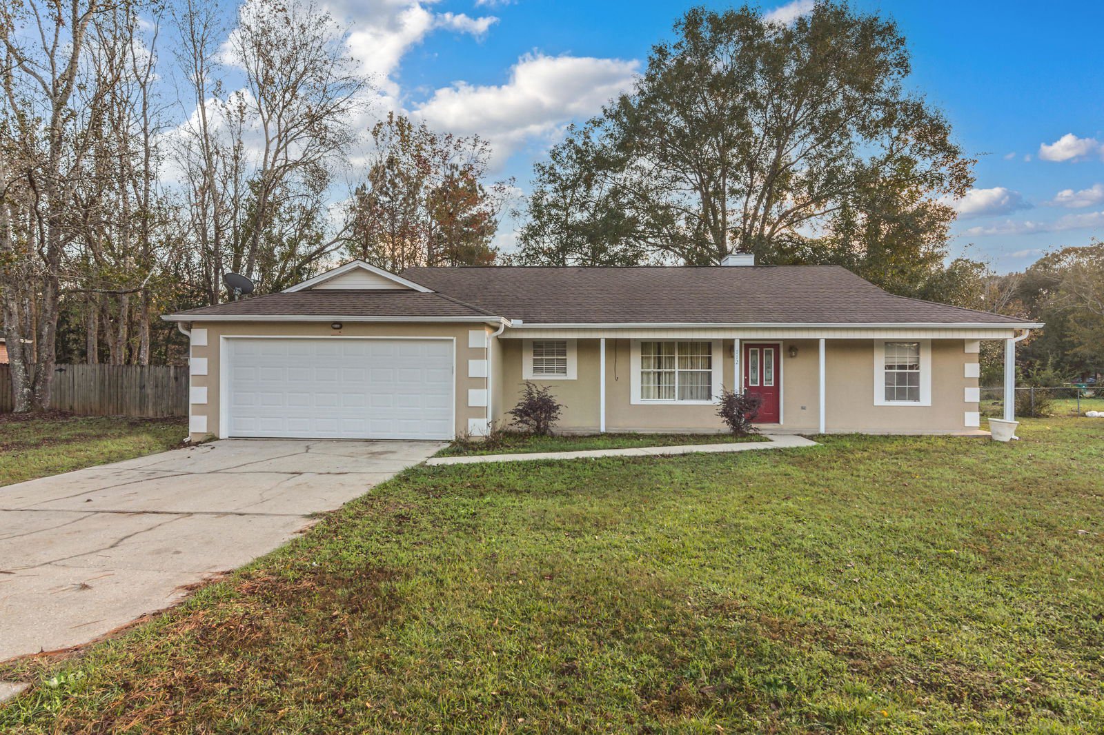 112 Twin Oak Drive, Crestview FL 32536, Property Listing 860151,