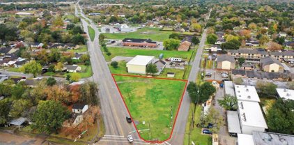 103 N Allen Genoa Road, South Houston