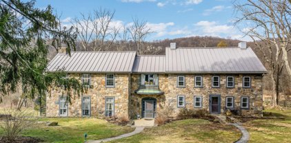 1525 Hollow Rd, Chester Springs