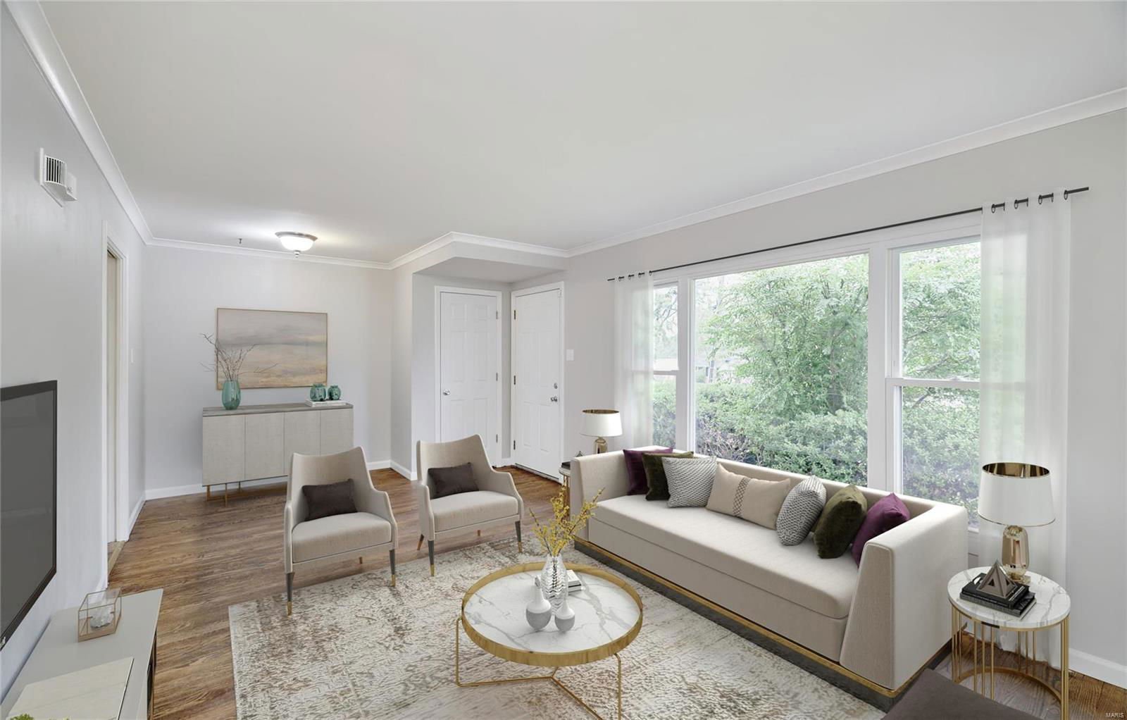 8125 S Laclede Station Road, Affton, 63123