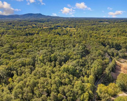 000 Tubbs Mountain Road, Travelers Rest