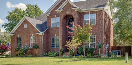 209 Wisteria Dr, Franklin