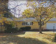 27 Ridgewood Drive, Burlington image