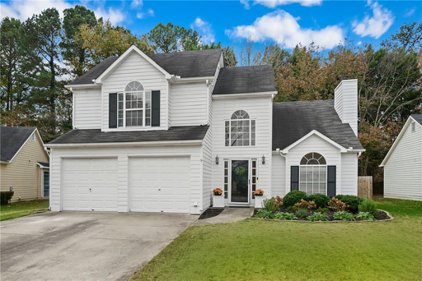 2158 Dresden Nw Green, Kennesaw