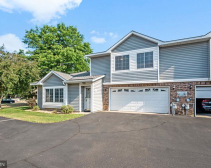 2 Oak Road Unit #C, Circle Pines