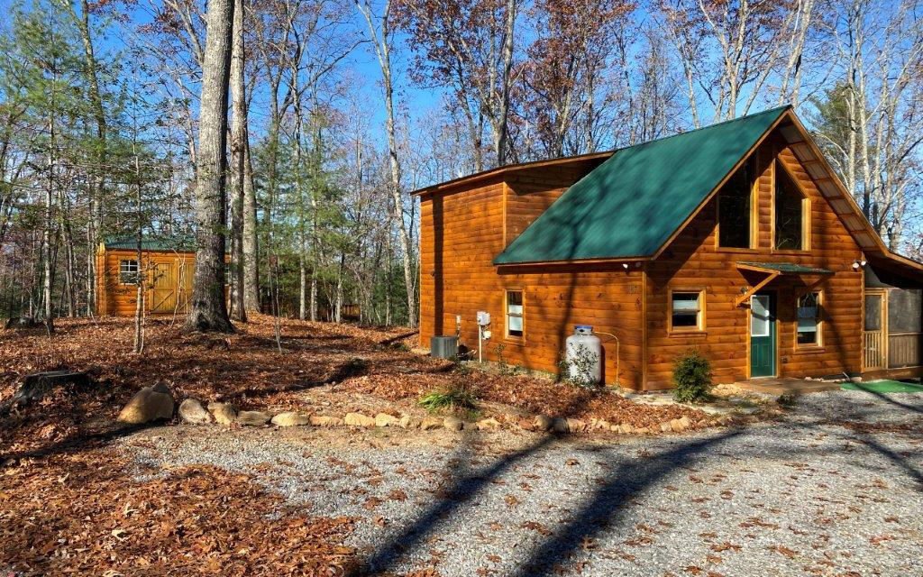 87 Whispering Hills Road, Murphy, 28906