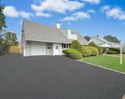 63 Universe Drive, Levittown image