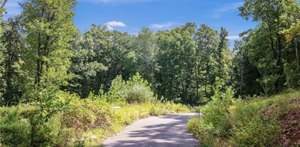 84 Indian Hill Road, Pound Ridge
