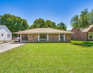 1110 S Irving Heights  Drive, Irving image
