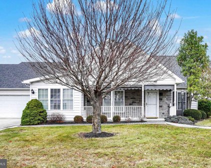 2172 Knobhill Rd, York